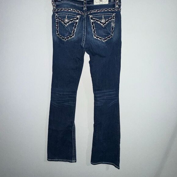 Miss Me Jeans Size 27 Bootcut M5014B26B MK798 Embroidered Flap Pockets Dark Wash - Picture 6 of 16